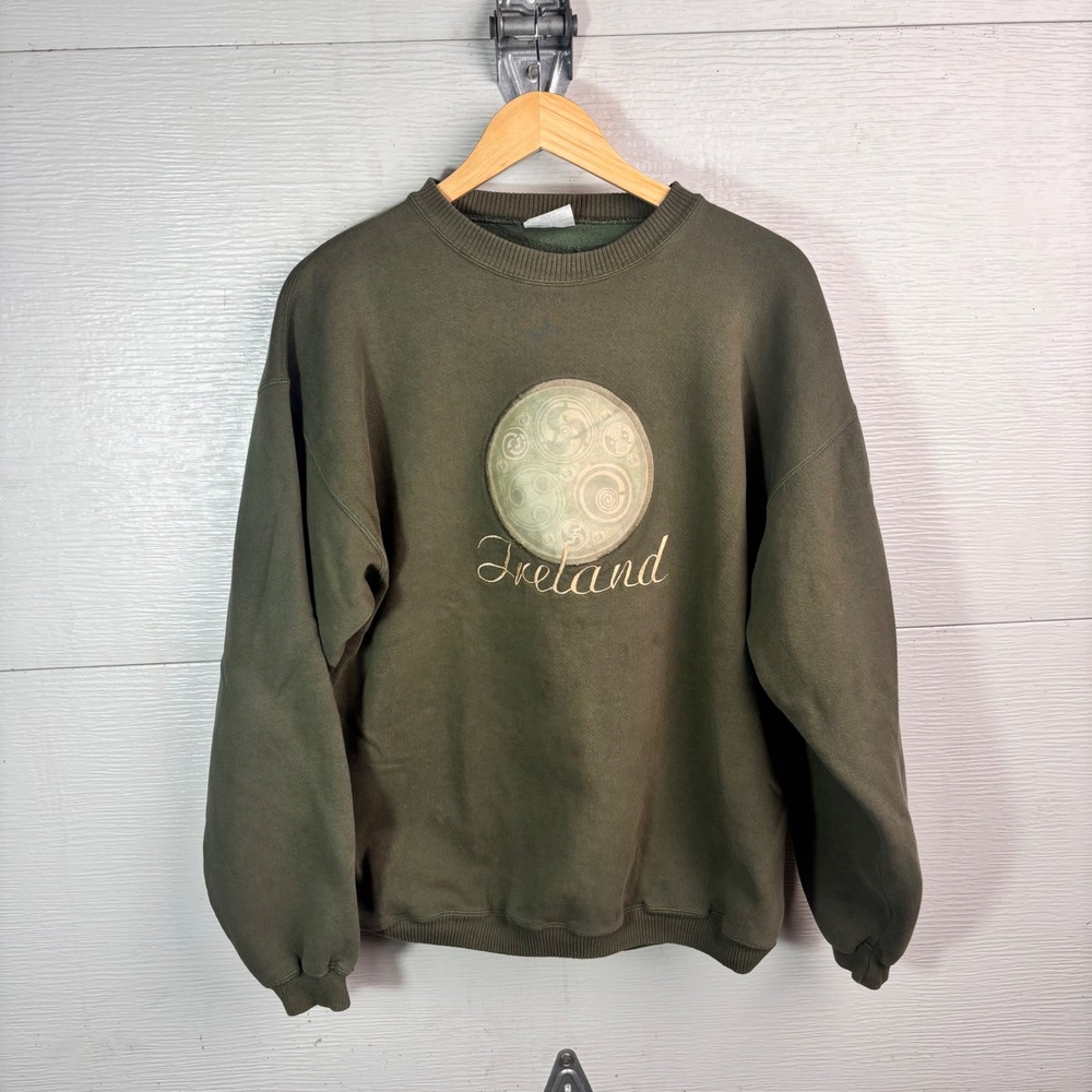 Vintage Ireland Crewneck Santee Made USA Celtic Graphic Green Sweatshirt Size L